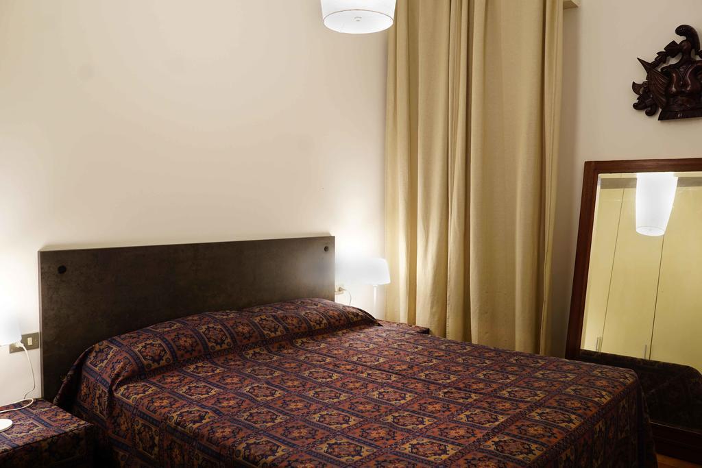 La Maisonette Et Son Jardin Venice Ngoại thất bức ảnh